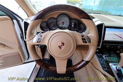 2011 Porsche Cayenne S   - Photo 16 - San Diego, CA 92104