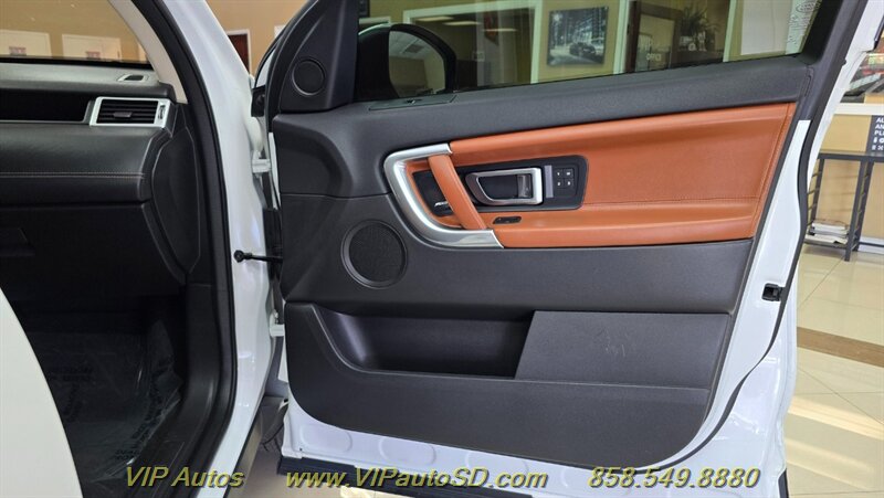 2017 Land Rover Discovery Sport HSE Luxury - Photo 12 - San Diego, CA 92126