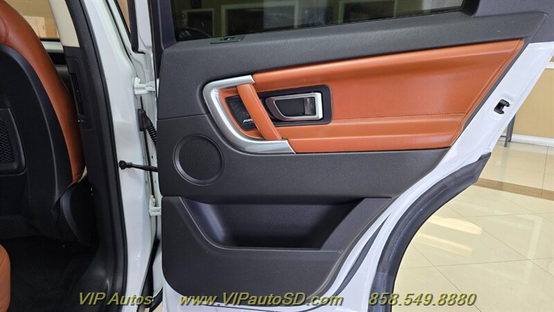 2017 Land Rover Discovery Sport HSE Luxury - Photo 14 - San Diego, CA 92126