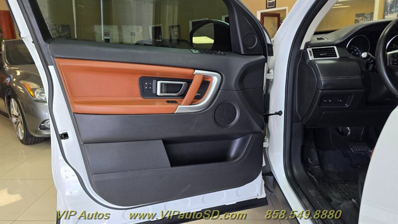 2017 Land Rover Discovery Sport HSE Luxury - Photo 11 - San Diego, CA 92126