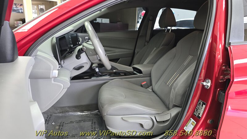 2025 Hyundai ELANTRA SEL Sport - Photo 15 - San Diego, CA 92126
