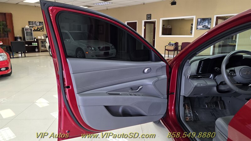 2025 Hyundai ELANTRA SEL Sport - Photo 11 - San Diego, CA 92126