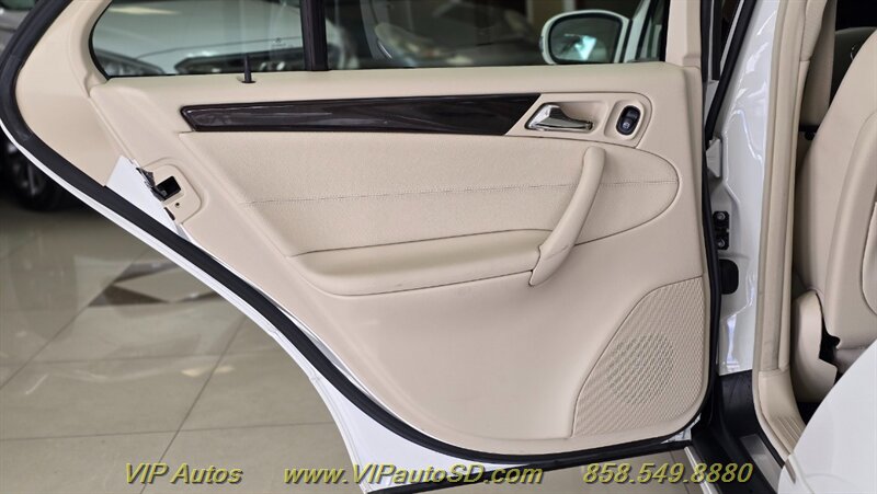 2007 Mercedes-Benz C 350 Sport - Photo 13 - San Diego, CA 92126