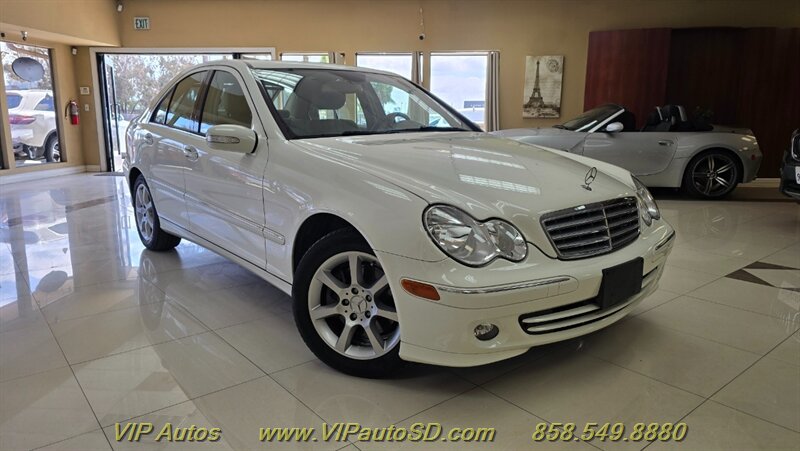 2007 Mercedes-Benz C-Class C350 Sport's photo