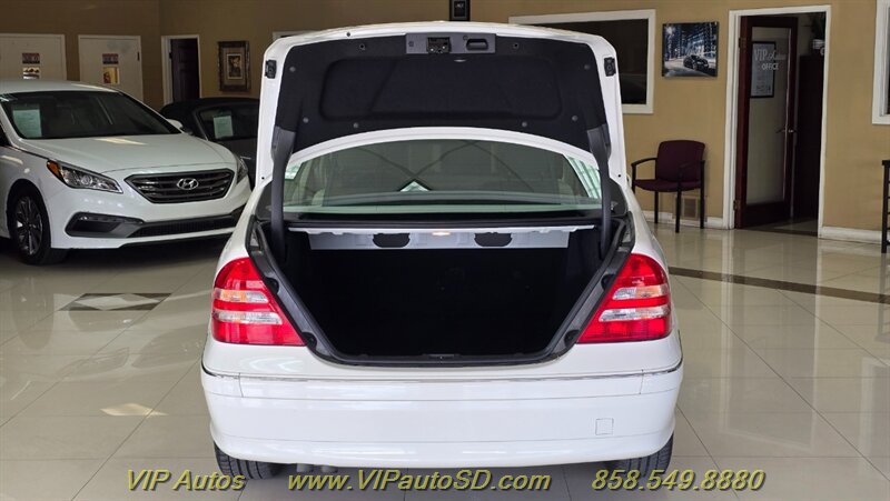 2007 Mercedes-Benz C 350 Sport - Photo 9 - San Diego, CA 92126