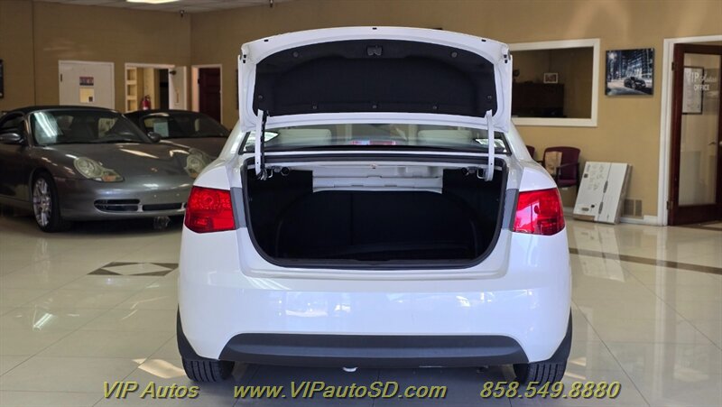 2013 Kia Forte EX - Photo 10 - San Diego, CA 92126