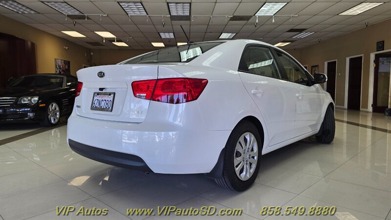 2013 Kia Forte EX - Photo 4 - San Diego, CA 92126