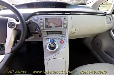 2014 Toyota Prius Four   - Photo 18 - San Diego, CA 92104