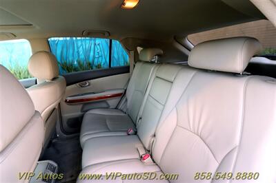 2004 Lexus RX   - Photo 8 - San Diego, CA 92104