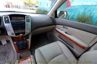 2004 Lexus RX   - Photo 11 - San Diego, CA 92104