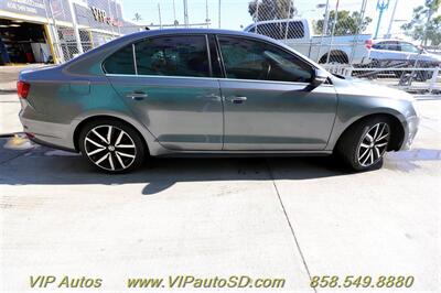 2012 Volkswagen Jetta GLI Autobahn PZEV   - Photo 31 - San Diego, CA 92104