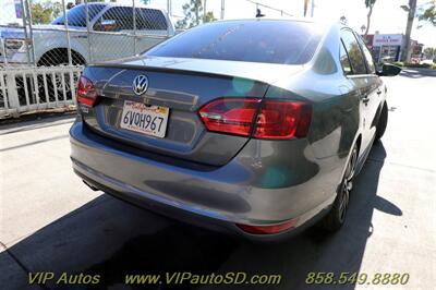 2012 Volkswagen Jetta GLI Autobahn PZEV   - Photo 32 - San Diego, CA 92104