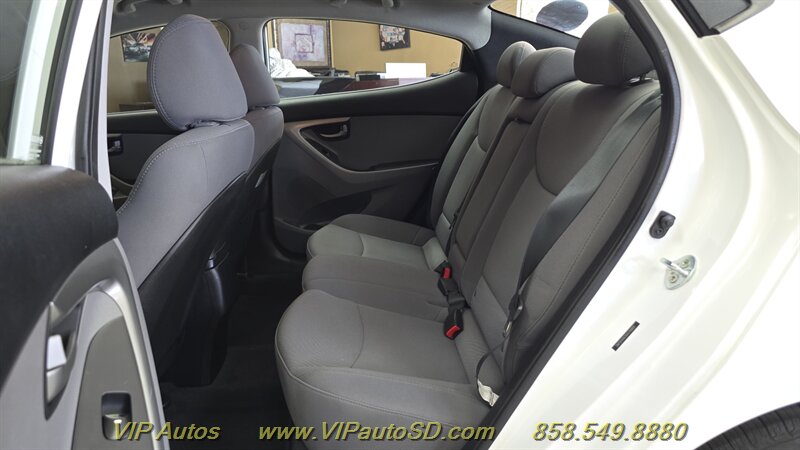 2016 Hyundai ELANTRA SE - Photo 16 - San Diego, CA 92126