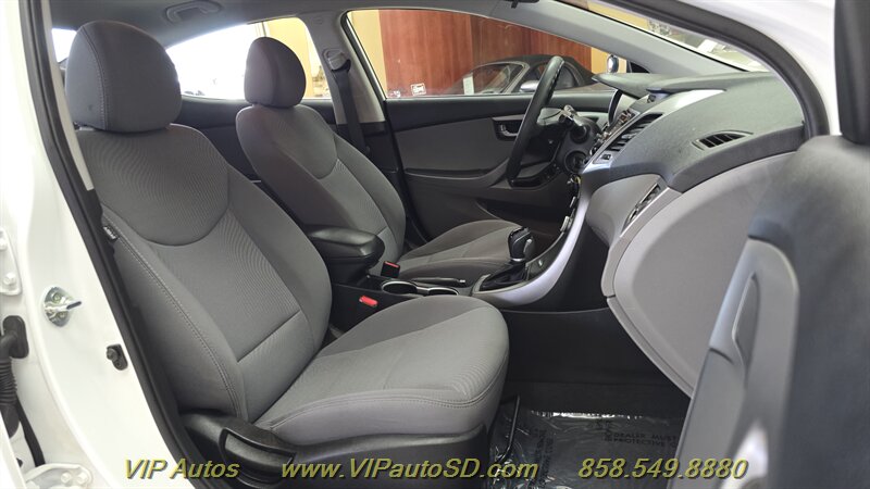 2016 Hyundai ELANTRA SE - Photo 15 - San Diego, CA 92126