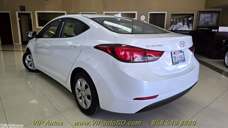 2016 Hyundai ELANTRA SE - Photo 3 - San Diego, CA 92126