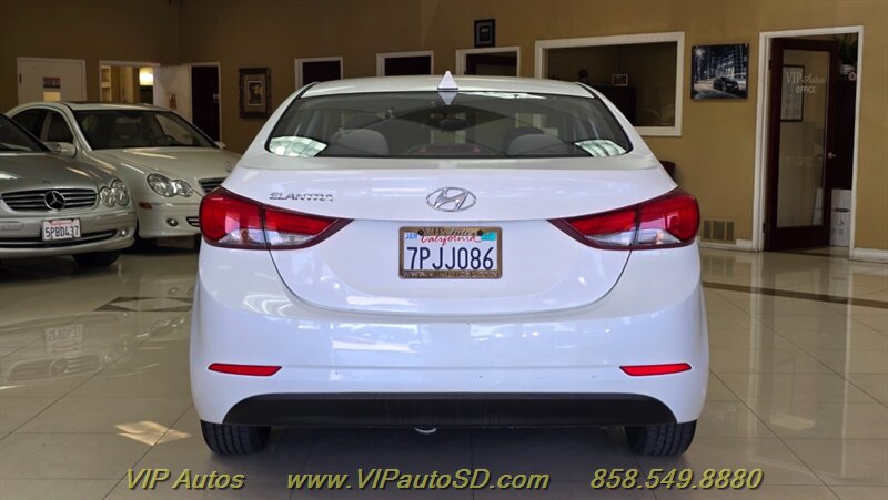 2016 Hyundai ELANTRA SE - Photo 9 - San Diego, CA 92126