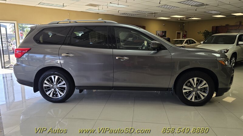 2019 Nissan Pathfinder S - Photo 5 - San Diego, CA 92126