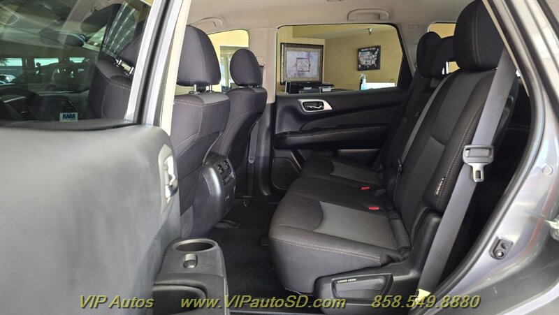 2019 Nissan Pathfinder S - Photo 14 - San Diego, CA 92126