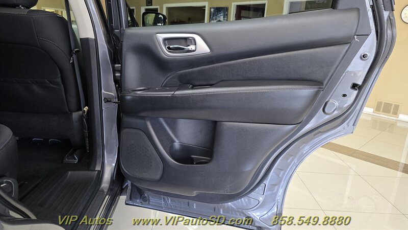 2019 Nissan Pathfinder S - Photo 20 - San Diego, CA 92126