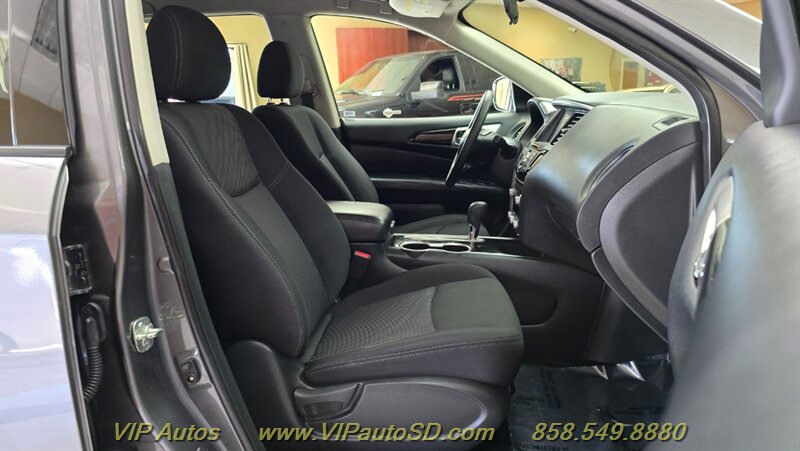 2019 Nissan Pathfinder S - Photo 13 - San Diego, CA 92126