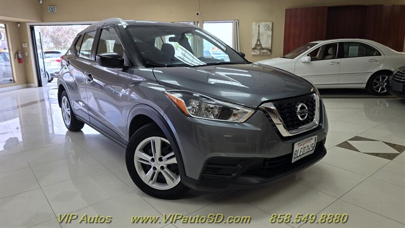 2019 Nissan Kicks S  