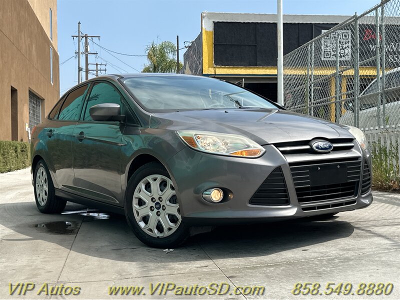 2012 Ford Focus SE - Photo 1 - San Diego, CA 92104