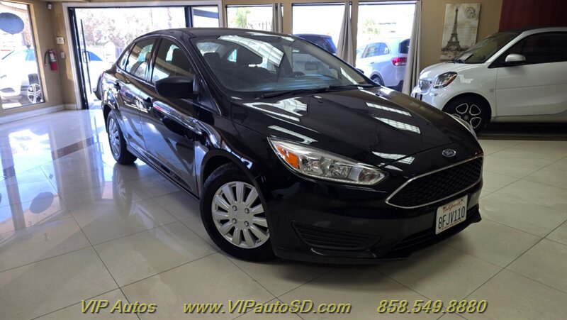 2018 Ford Focus S  