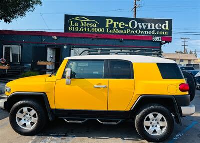 2007 Toyota FJ Cruiser   - Photo 2 - San Diego, CA 92115