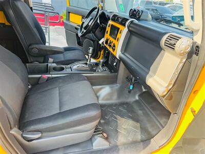 2007 Toyota FJ Cruiser   - Photo 13 - San Diego, CA 92115