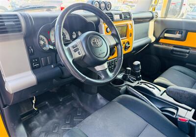 2007 Toyota FJ Cruiser   - Photo 9 - San Diego, CA 92115