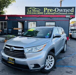 2015 Toyota Highlander LE   - Photo 1 - San Diego, CA 92115