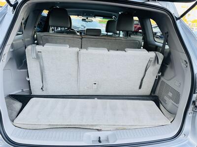 2015 Toyota Highlander LE   - Photo 16 - San Diego, CA 92115