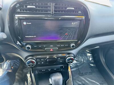 2020 Kia Soul GT-Line - Photo 14 - San Diego, CA 92115