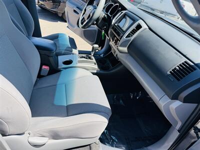 2012 Toyota Tacoma PreRunner V6 - Photo 11 - San Diego, CA 92115