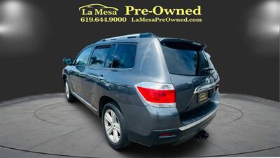 2013 Toyota Highlander Limited - Photo 2 - San Diego, CA 92115