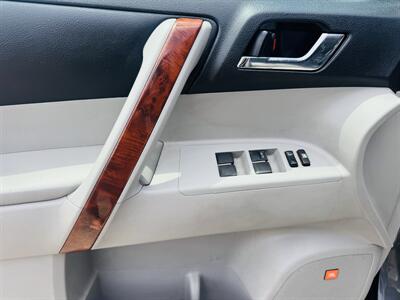 2013 Toyota Highlander Limited - Photo 7 - San Diego, CA 92115