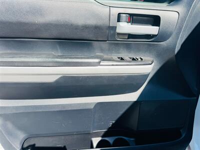 2018 Toyota Tundra SR5   - Photo 7 - San Diego, CA 92115