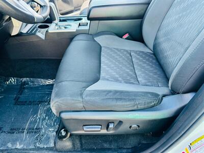 2018 Toyota Tundra SR5   - Photo 8 - San Diego, CA 92115
