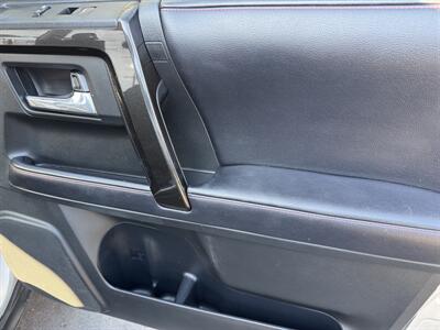 2018 Toyota 4Runner TRD Off-Road  4x4 - Photo 7 - San Diego, CA 92115