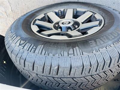 2018 Toyota 4Runner TRD Off-Road  4x4 - Photo 21 - San Diego, CA 92115