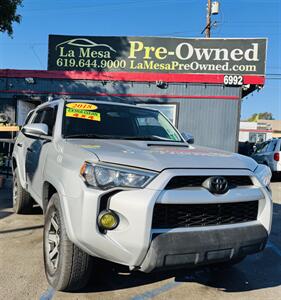 2018 Toyota 4Runner TRD Off-Road  4x4 - Photo 4 - San Diego, CA 92115