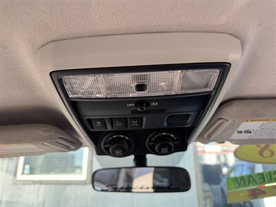 2018 Toyota 4Runner TRD Off-Road  4x4 - Photo 14 - San Diego, CA 92115