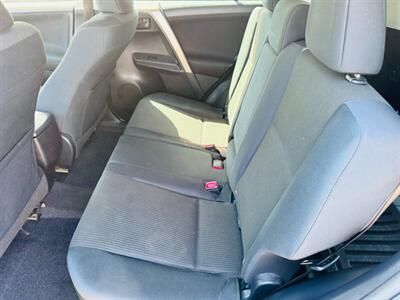 2015 Toyota RAV4 LE   - Photo 14 - San Diego, CA 92115