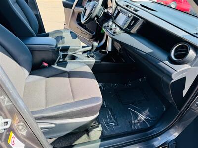 2015 Toyota RAV4 LE   - Photo 11 - San Diego, CA 92115