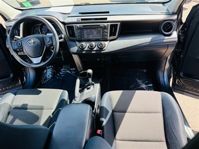 2015 Toyota RAV4 LE   - Photo 12 - San Diego, CA 92115