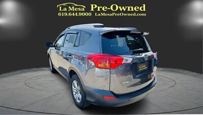 2015 Toyota RAV4 LE   - Photo 3 - San Diego, CA 92115