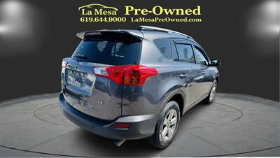 2015 Toyota RAV4 LE   - Photo 6 - San Diego, CA 92115
