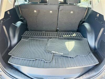 2015 Toyota RAV4 LE   - Photo 18 - San Diego, CA 92115