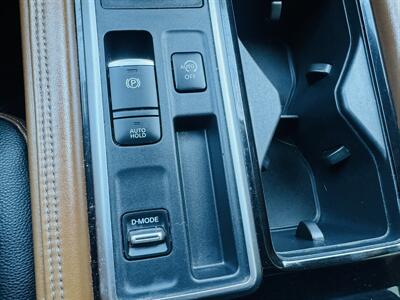 2022 Nissan Pathfinder Platinum   - Photo 20 - San Diego, CA 92115