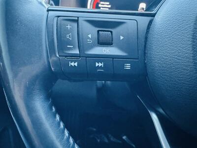 2022 Nissan Pathfinder Platinum   - Photo 21 - San Diego, CA 92115